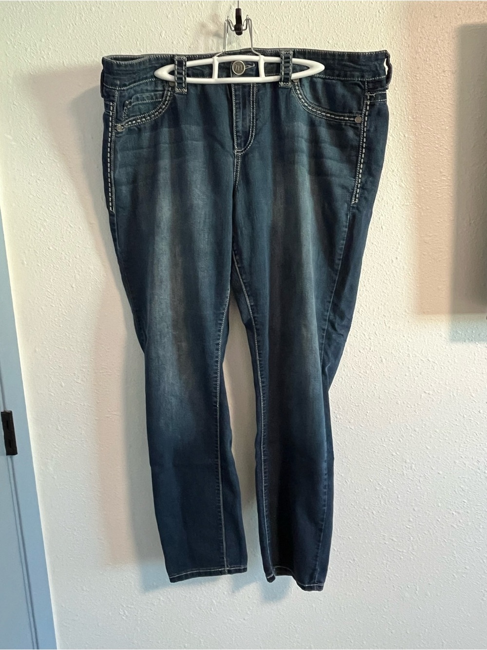 Maurices Women's Dark Blue Skinny Jeans Size 20
